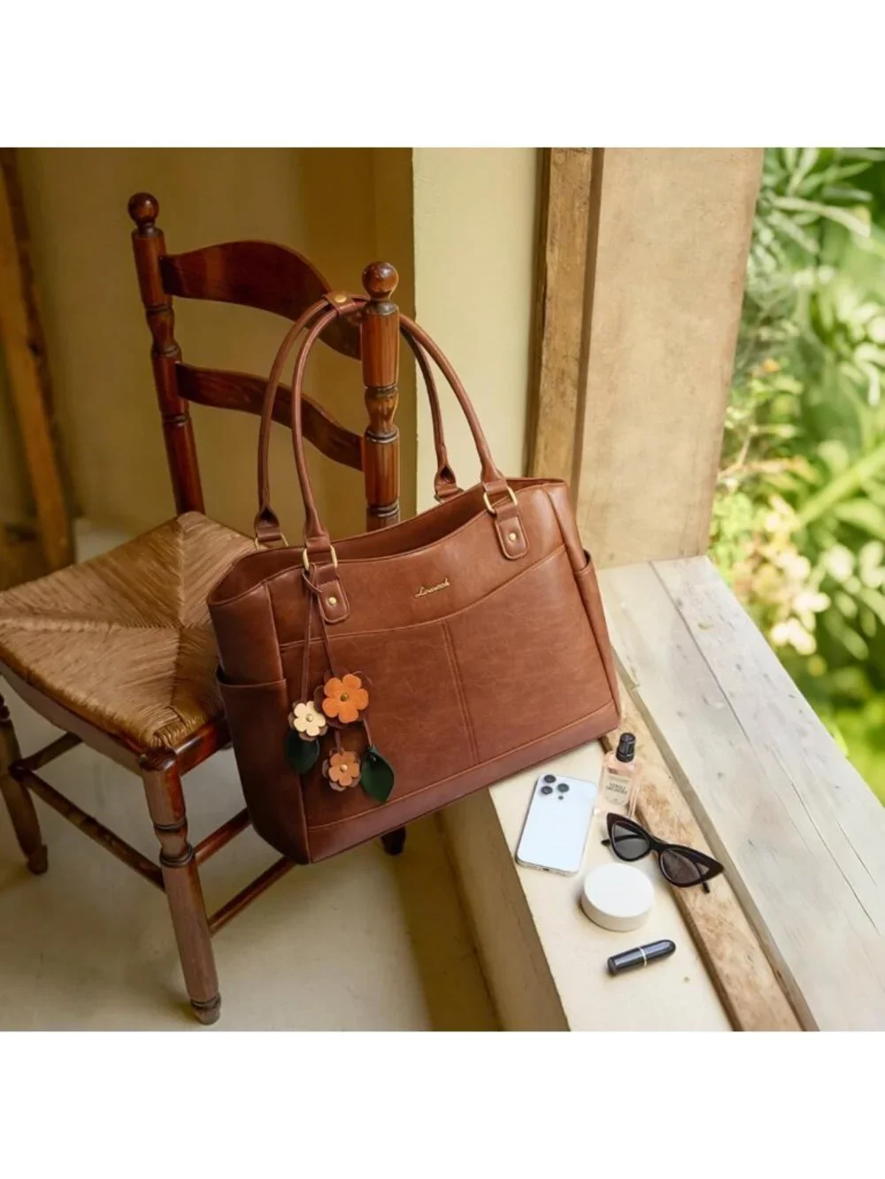 Stylish Vintage Laptop Tote Bag for Women, Perfect Teacher & Work Bag with